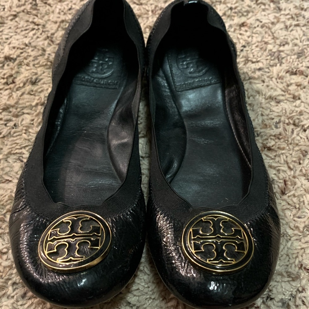 Tory Burch Large Logo Ballet Flats Black